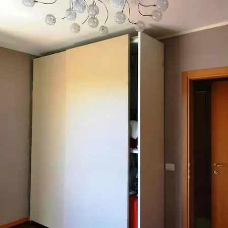 Matrimoniale A Con Balcone منزل للإقامة